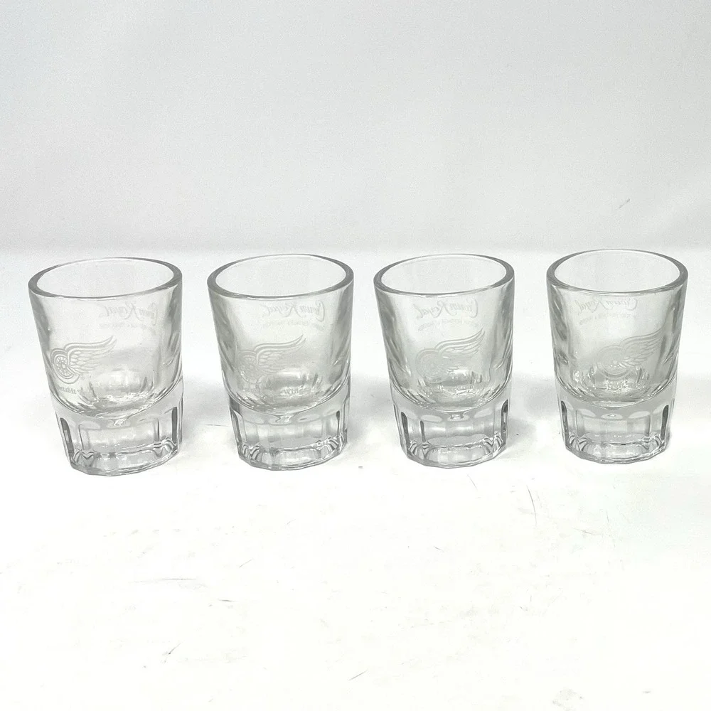 Set 4 Crown‎ Royal Detroit Red Wings Logo Whiskey 2 Oz Heavy Bottom Shot Glasses